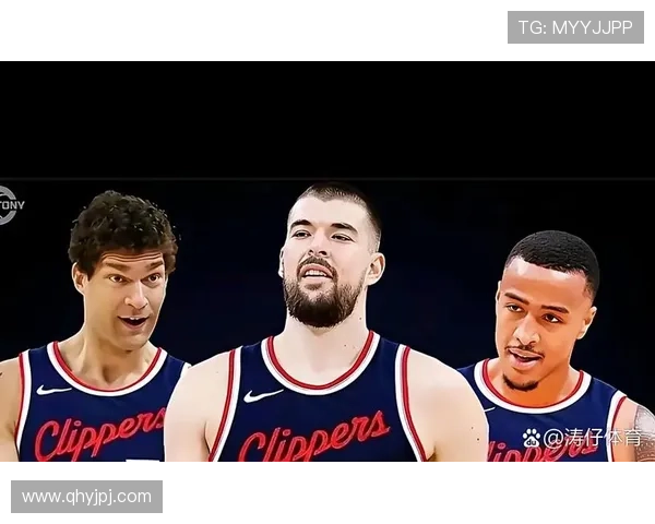 小卡称科林斯打四号位能对抗更高大球员我们每个位置的球员体型都很出色